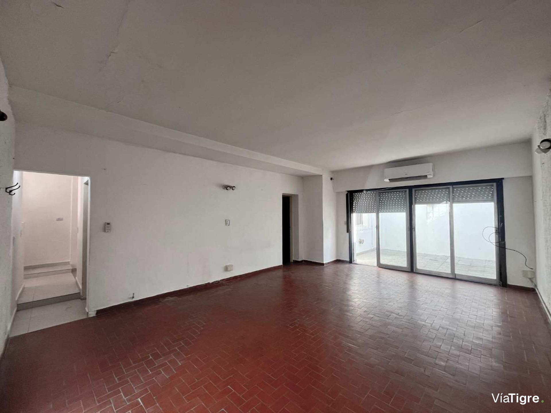 Venta Ph 3 ambientes con patio y parrilla