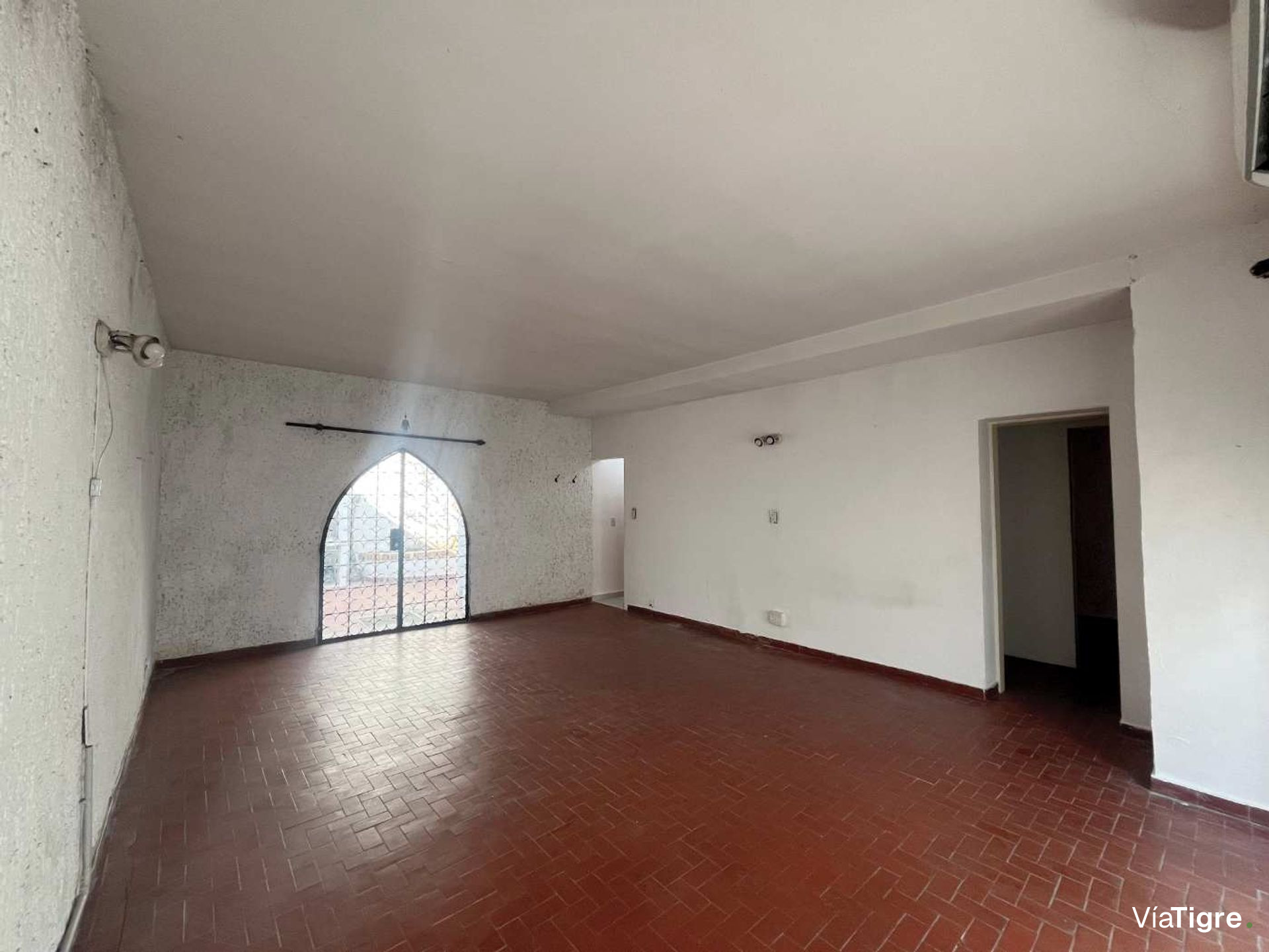 Venta Ph 3 ambientes con patio y parrilla
