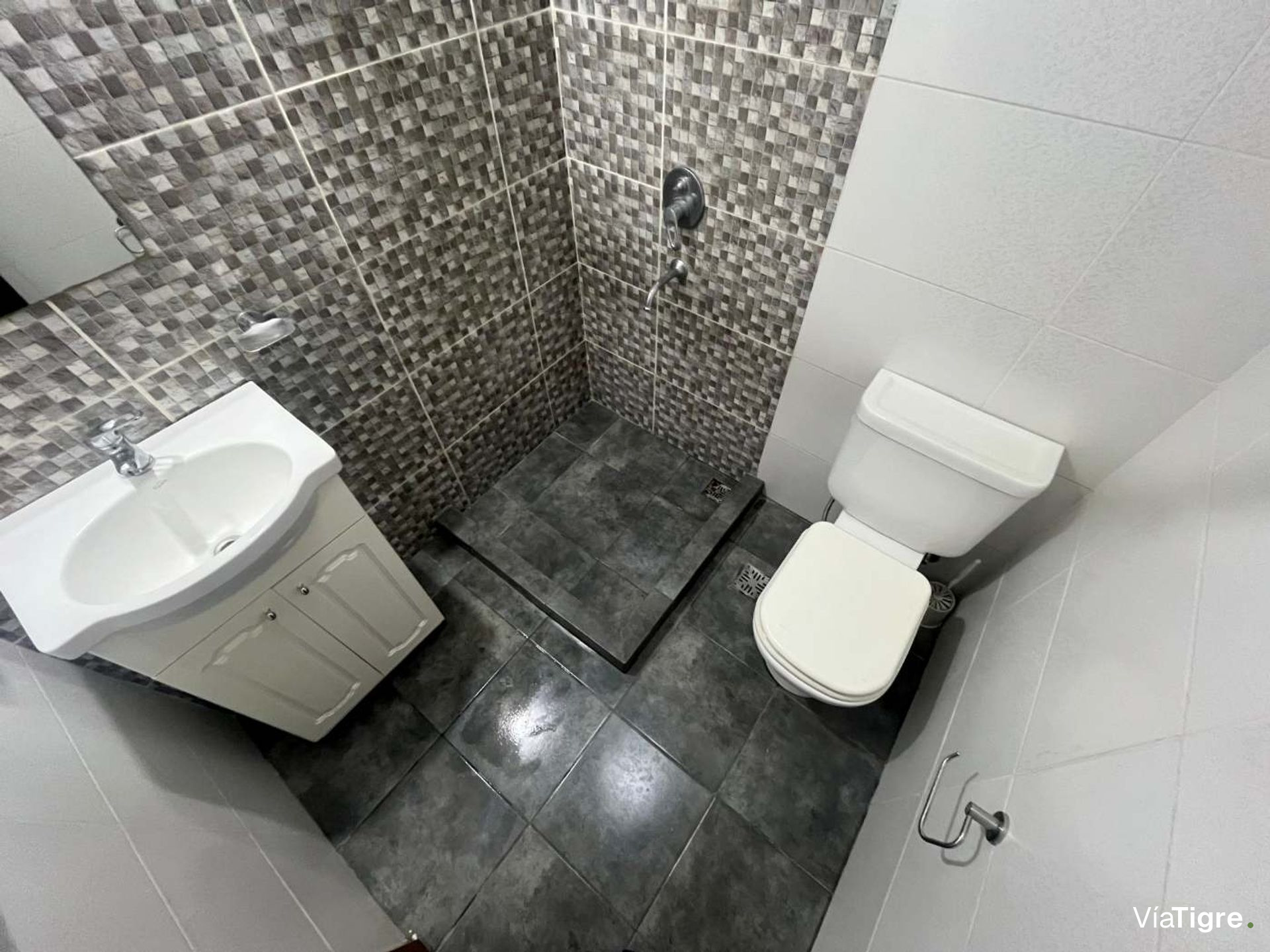 Venta Ph 3 ambientes con patio y parrilla