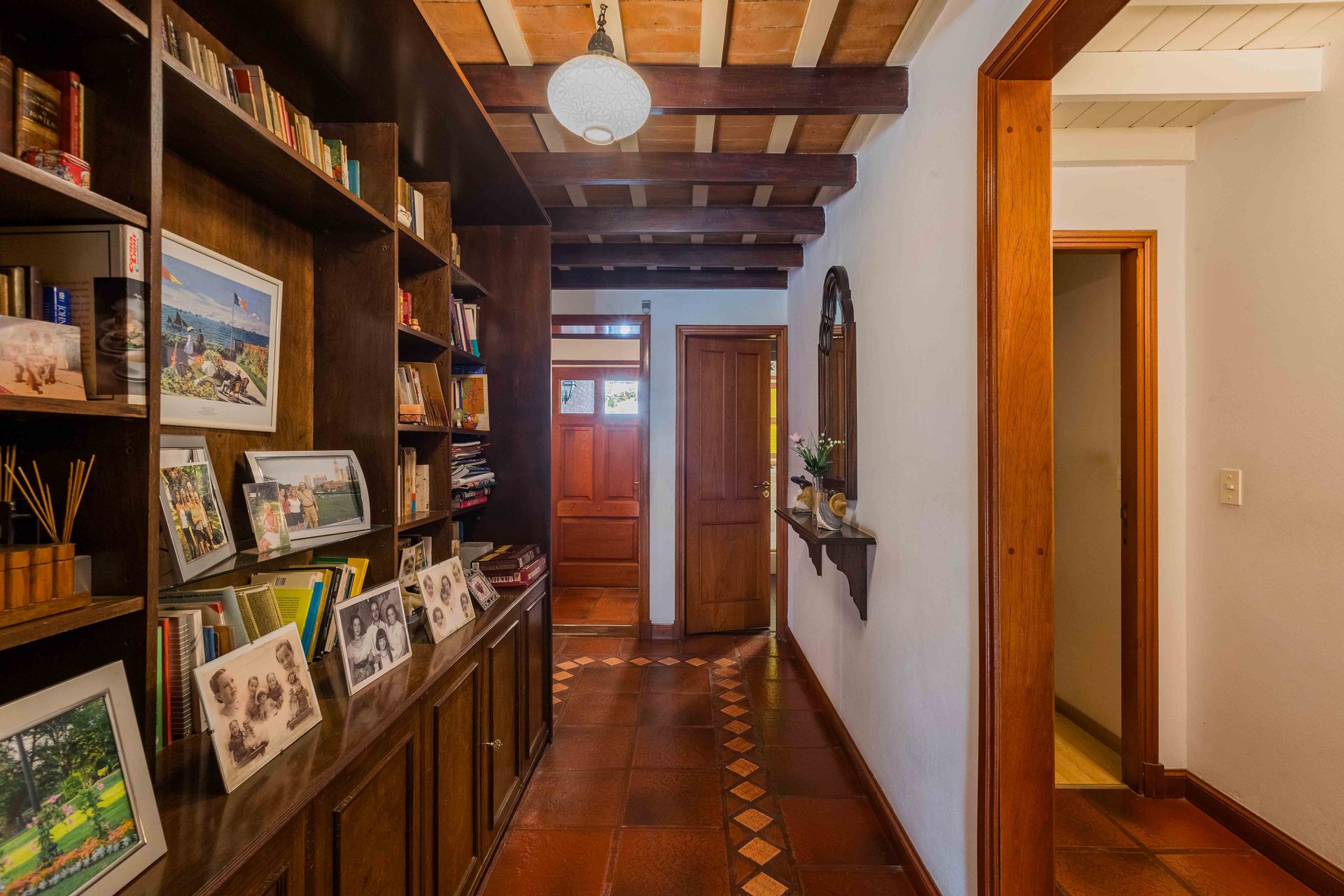 LA HORQUETA Casa en Venta con galería y pileta