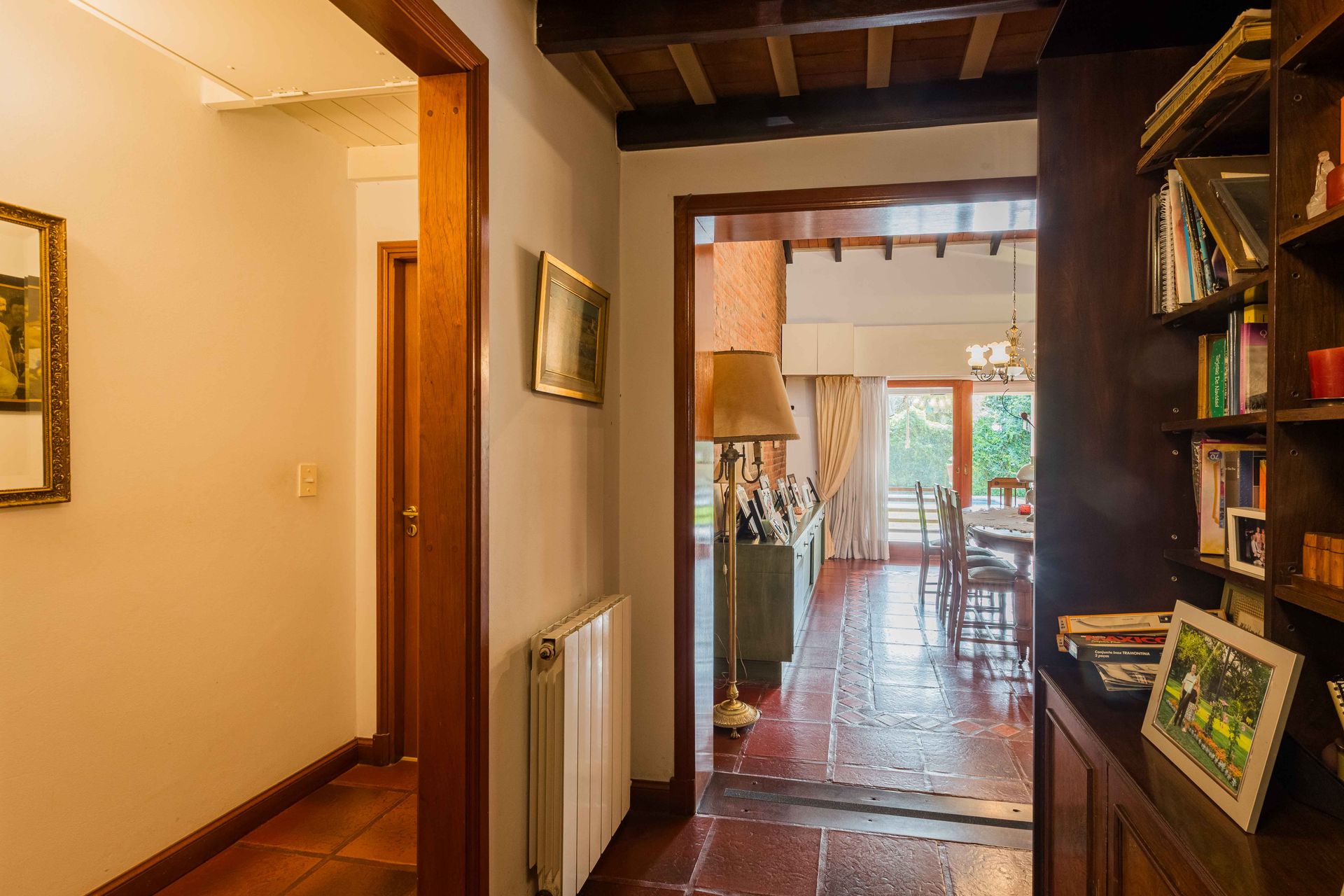LA HORQUETA Casa en Venta con galería y pileta