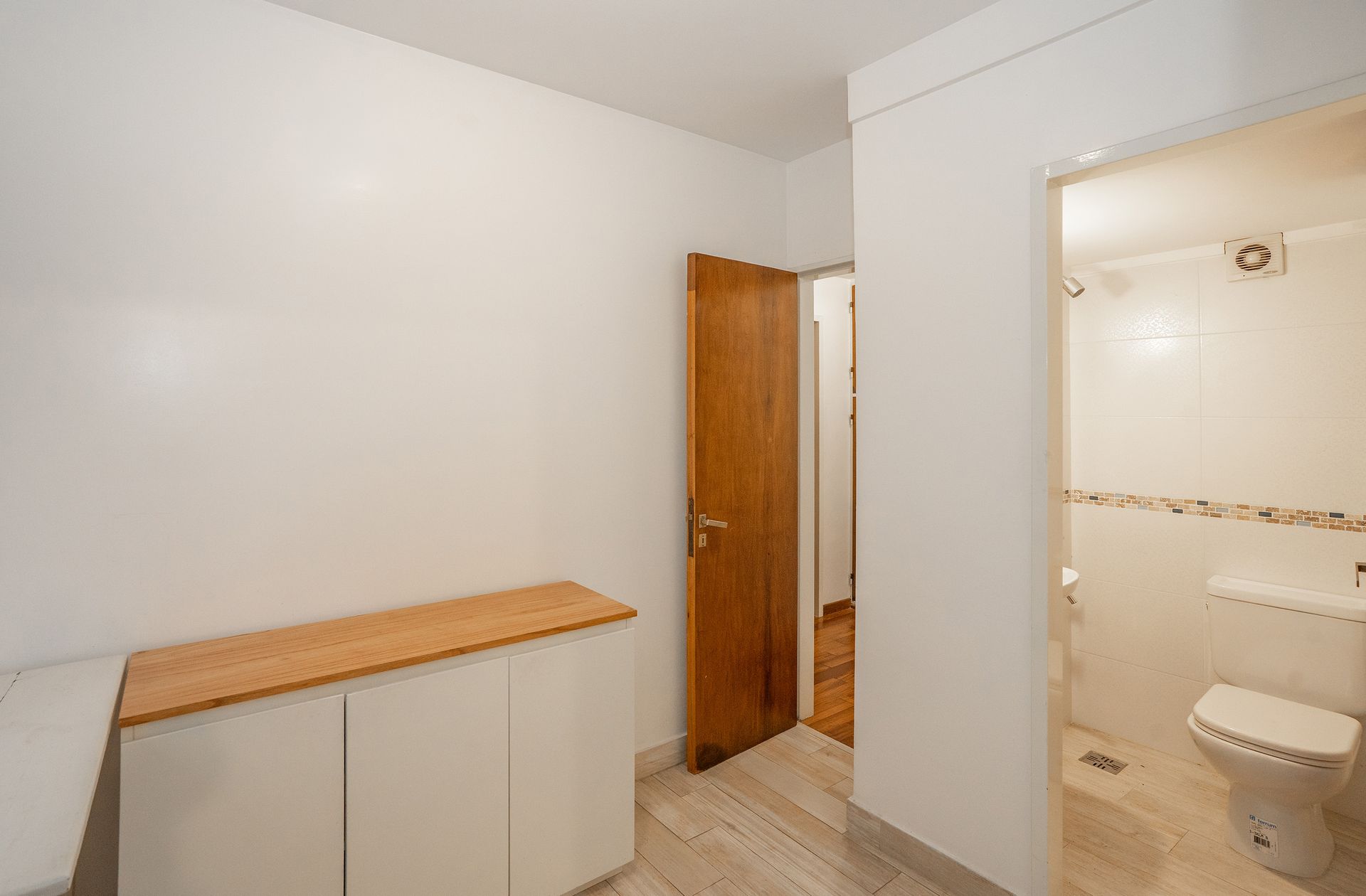 Dpto 4 amb c/cochera en venta en Vicente Lopez