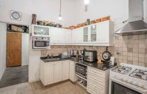 Casa en venta en Beccar con jardín y parrilla