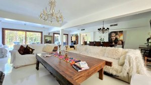 Venta Casa 5 Amb Con Piscina Lomas De San Isidro