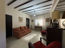 Casa en esquina s/ lote propio, Florida Vte. Lopez
