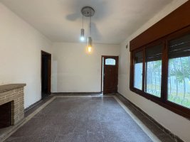 Venta Casa 3 Amb En Martinez