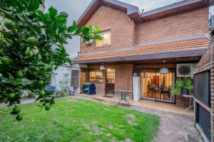 Venta Casa 5 Ambientes Olivos Permuta
