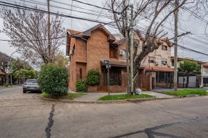 Venta Casa 5 Ambientes Olivos Permuta