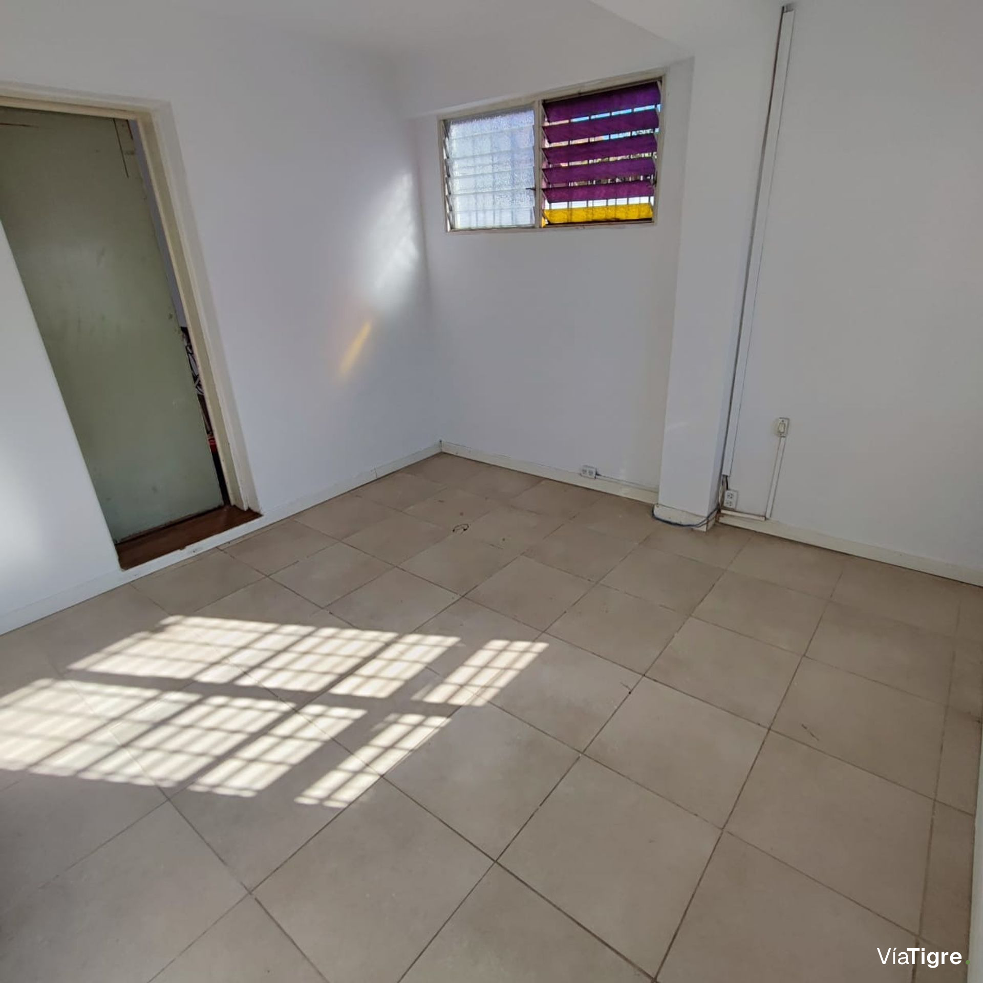 Venta casa en beccar 4 ambientes jardin y cochera