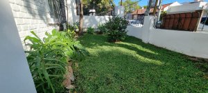 Venta casa en beccar 4 ambientes jardin y cochera