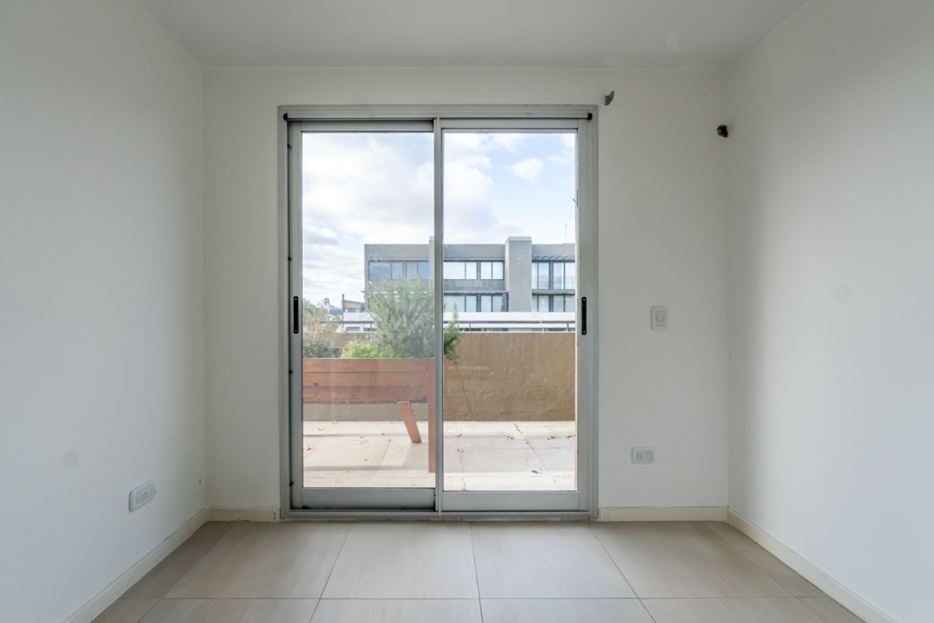 Alquiler Duplex 4 Amb + Cochera 160 Metros Beccar