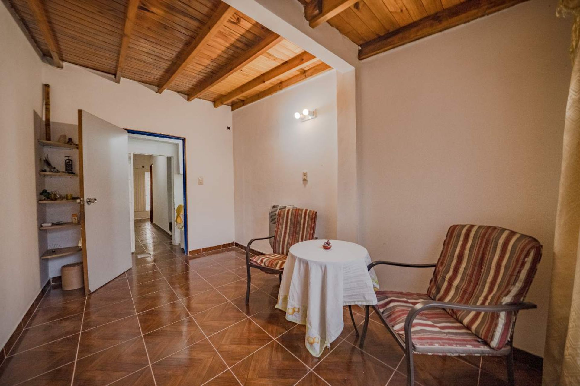 Casa 7 Ambientes con patio y cochera