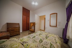 7-room house with patio and garage