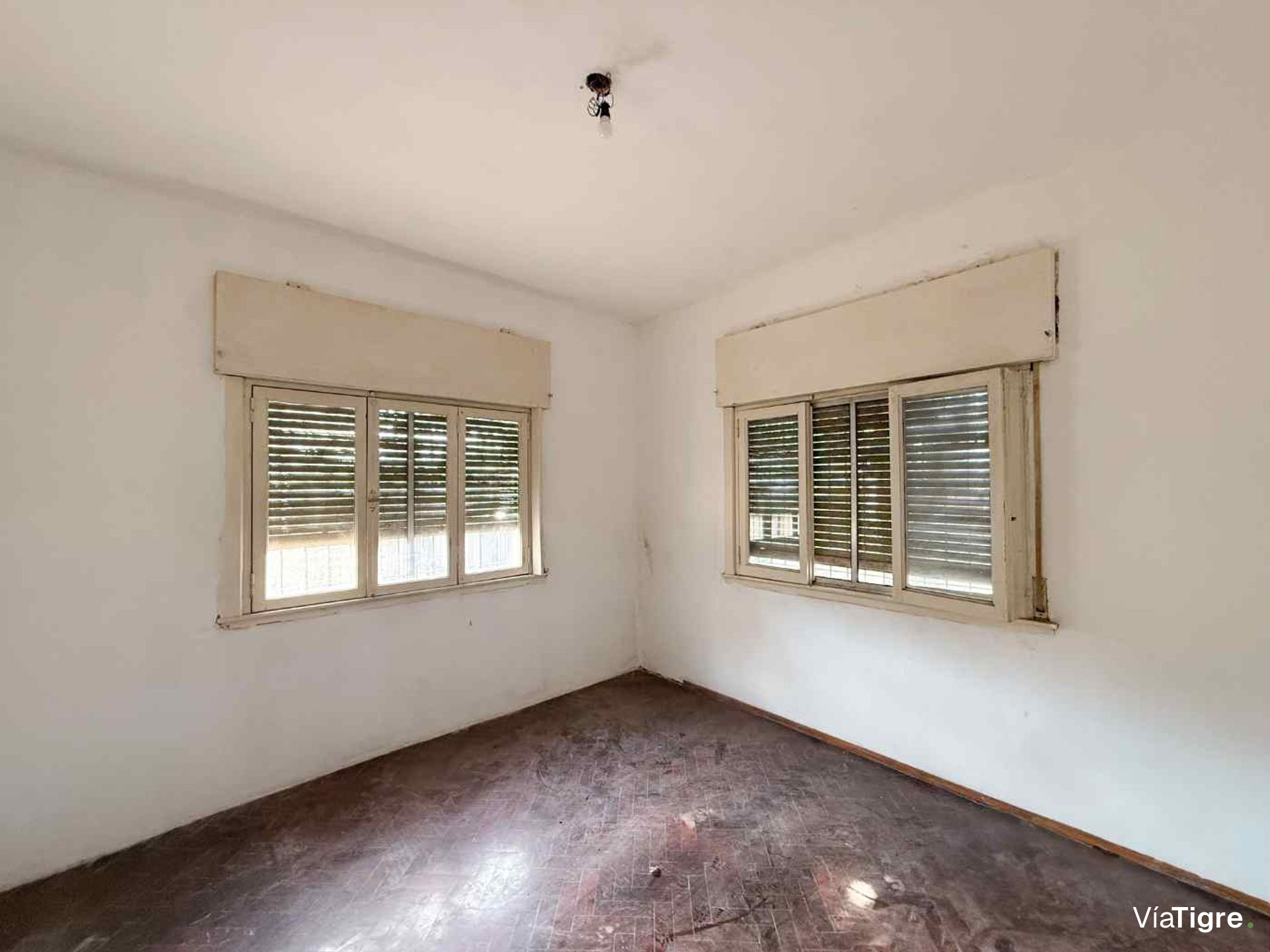 Venta Casa 3 dorm. excelente ubicación El Talar