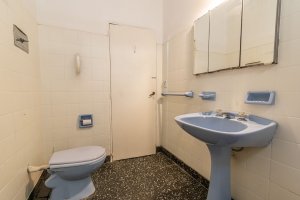 Sale: 2-room Apartment, Boulogne, Ground Floor, Garden, with Car