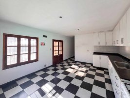 3-room house with garden and pool in Benavidez