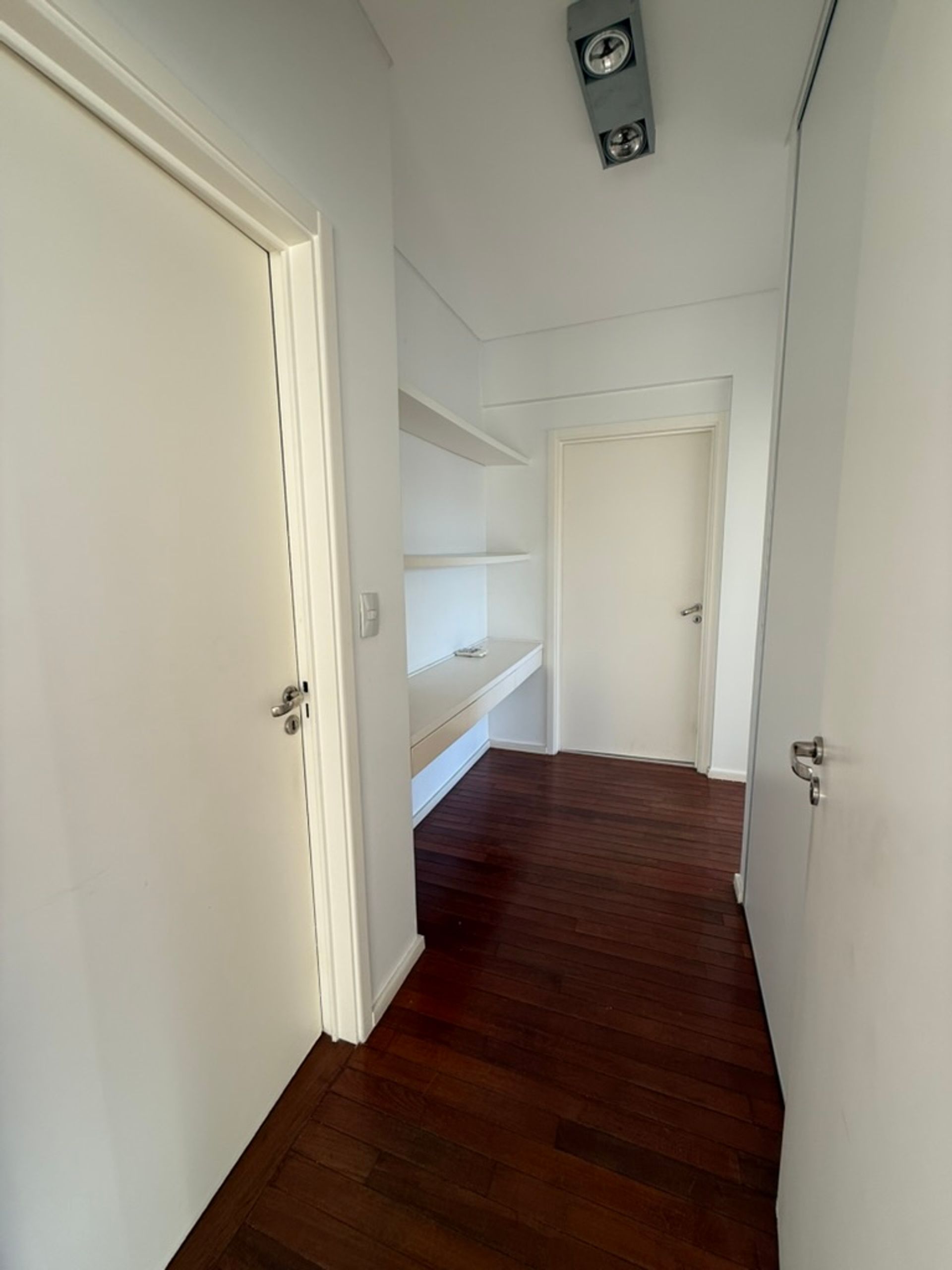 Alquiler Depto. 3 Ambientes C/Cochera-Arboris