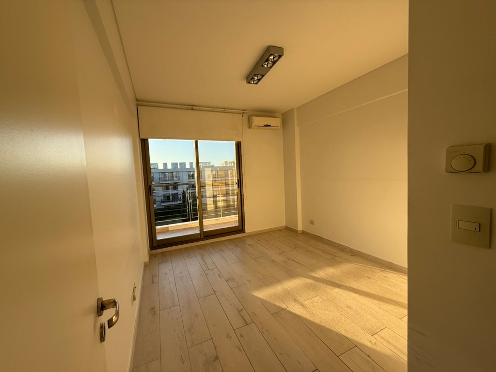 Alquiler Depto. 3 Ambientes C/Cochera-Arboris