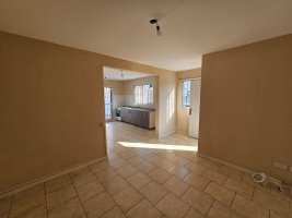 3-room rental with terrace on 1st floor