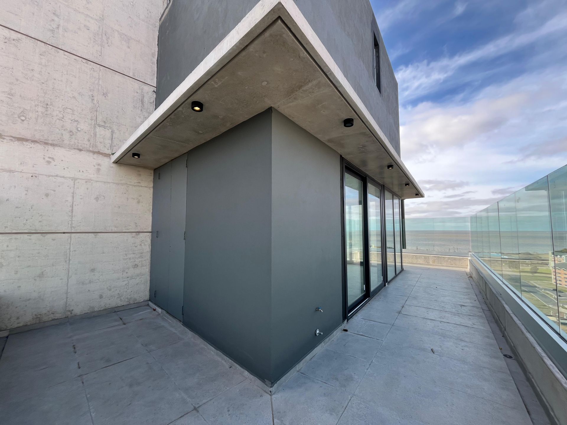 Alquiler 2 Ambientes Cochera A Estrenar Impecable