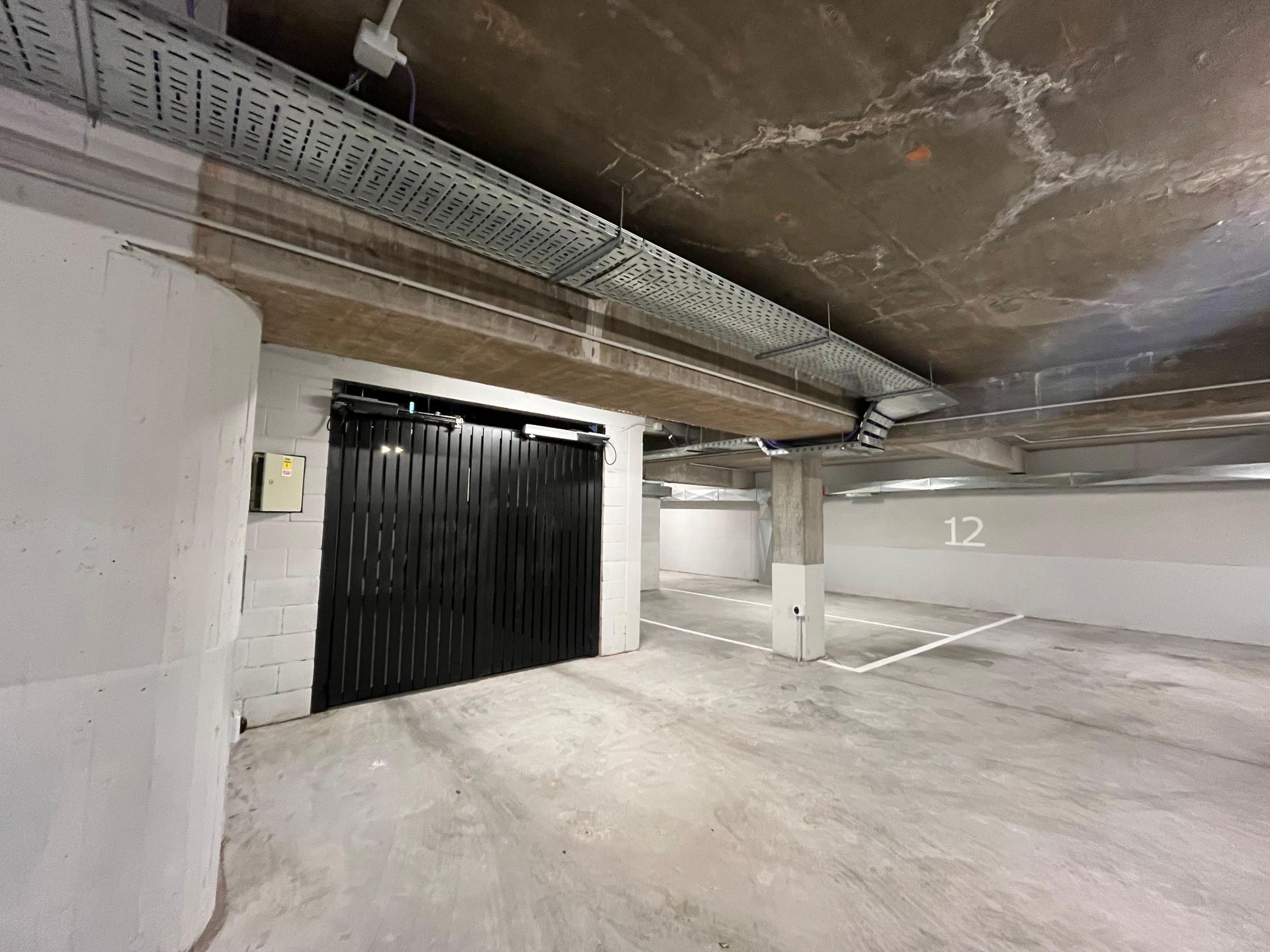 Alquiler 2 Ambientes Cochera A Estrenar Impecable