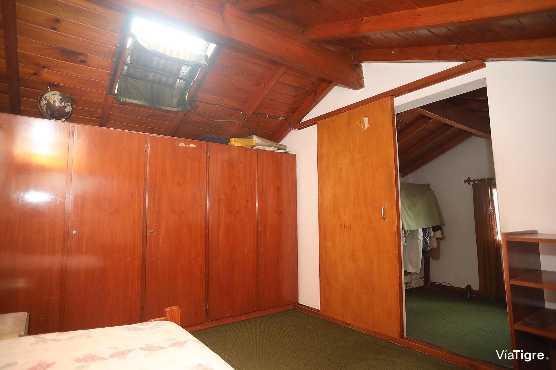 Venta Dúplex tipo casa con jardín y quincho.