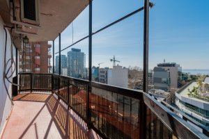Apartment for Sale: 4 rooms with dependency and garage, V. Lopez