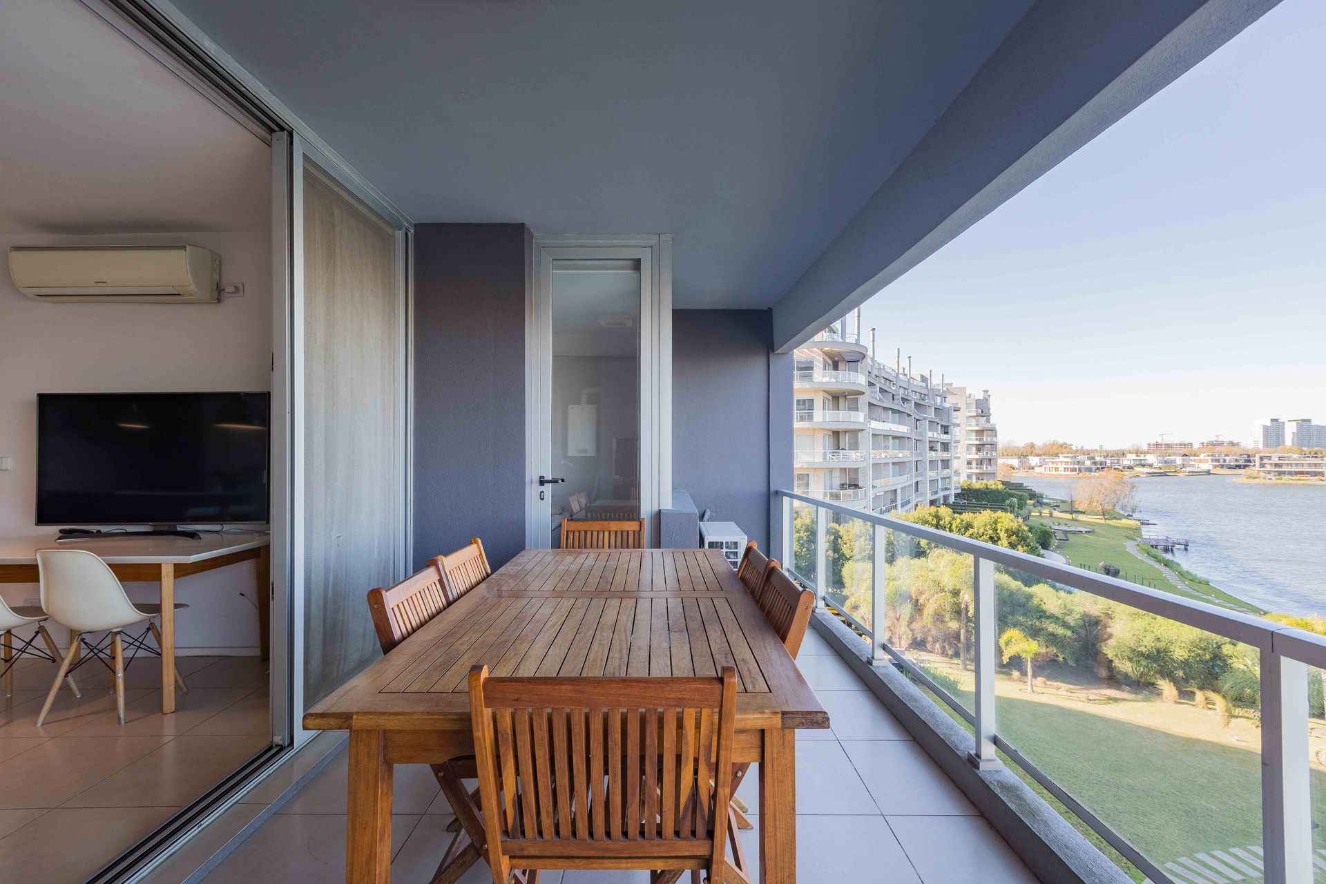 VENTA depto 2 ambientes con cochera NORDELTA