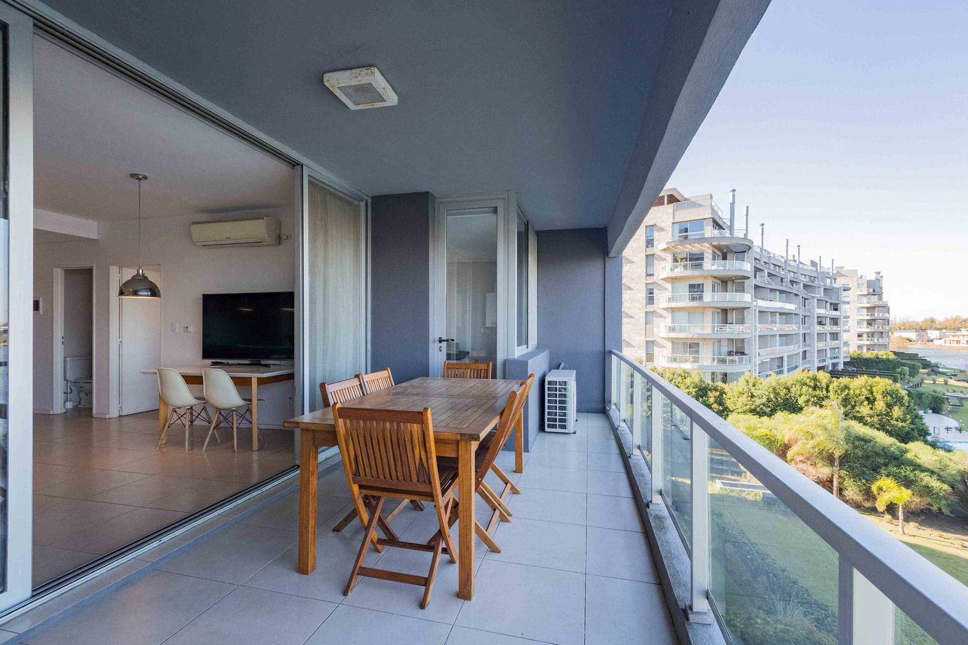 VENTA depto 2 ambientes con cochera NORDELTA