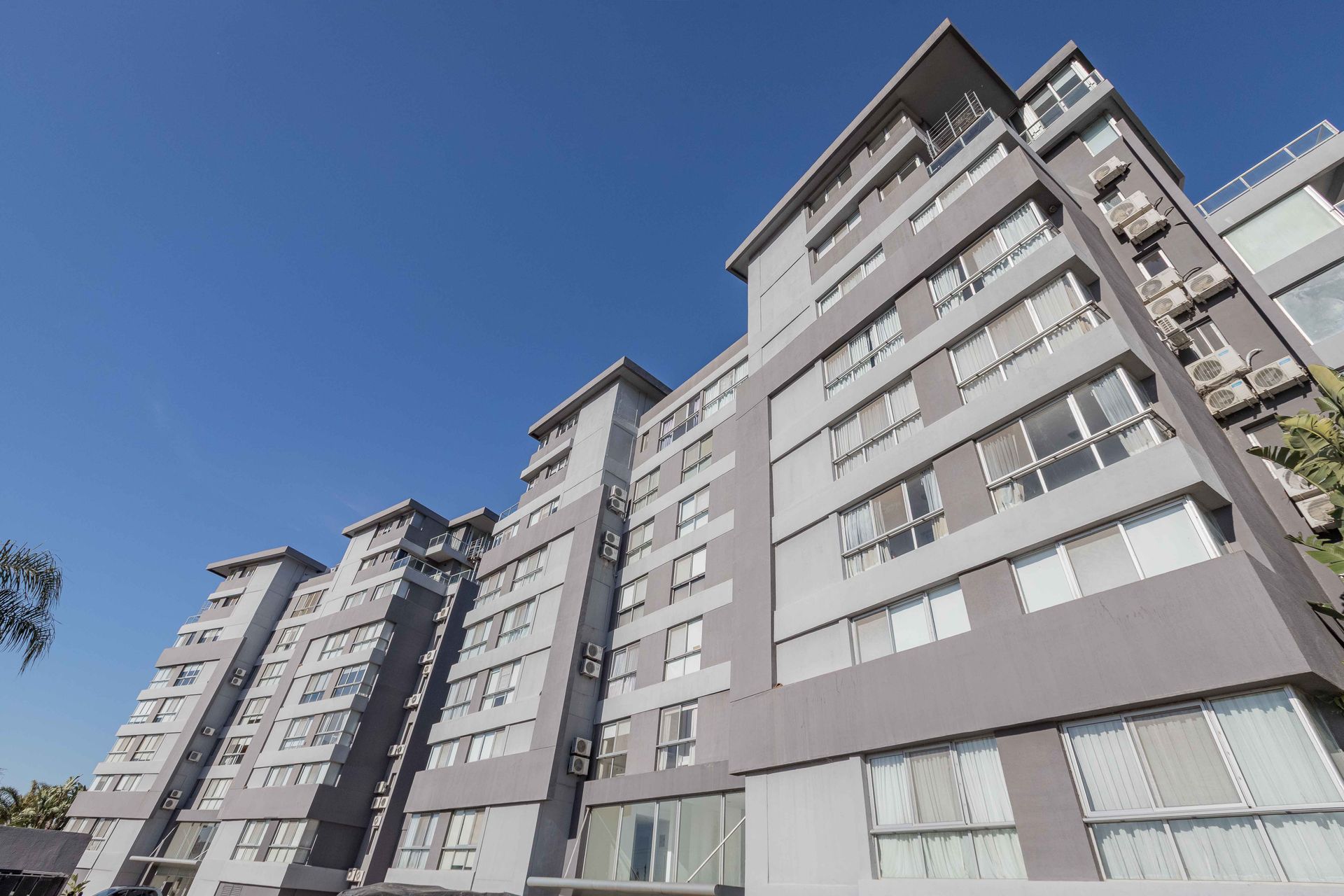 VENTA depto 2 ambientes con cochera NORDELTA