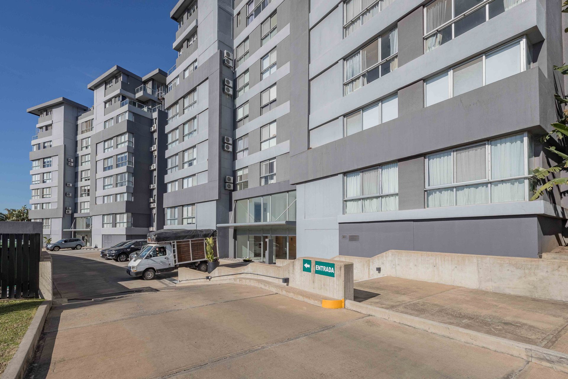 VENTA depto 2 ambientes con cochera NORDELTA