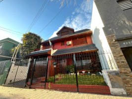 House 4 Rooms with Garage and Garden in Munro