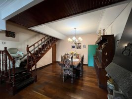 House 4 Rooms with Garage and Garden in Munro