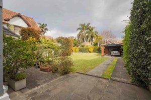 VENTA Casa en San Isidro con gran lote