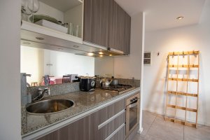 Venta Dpto. 2 Amb. En Vte Lopez Con Balcon Cochera