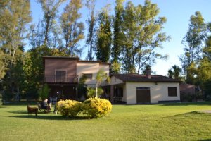Venta Casa Quinta 4 ambientes Benavidez