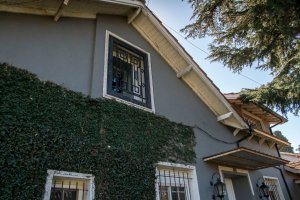 Alquiler Casa Con Jardin, Pileta Y Quincho