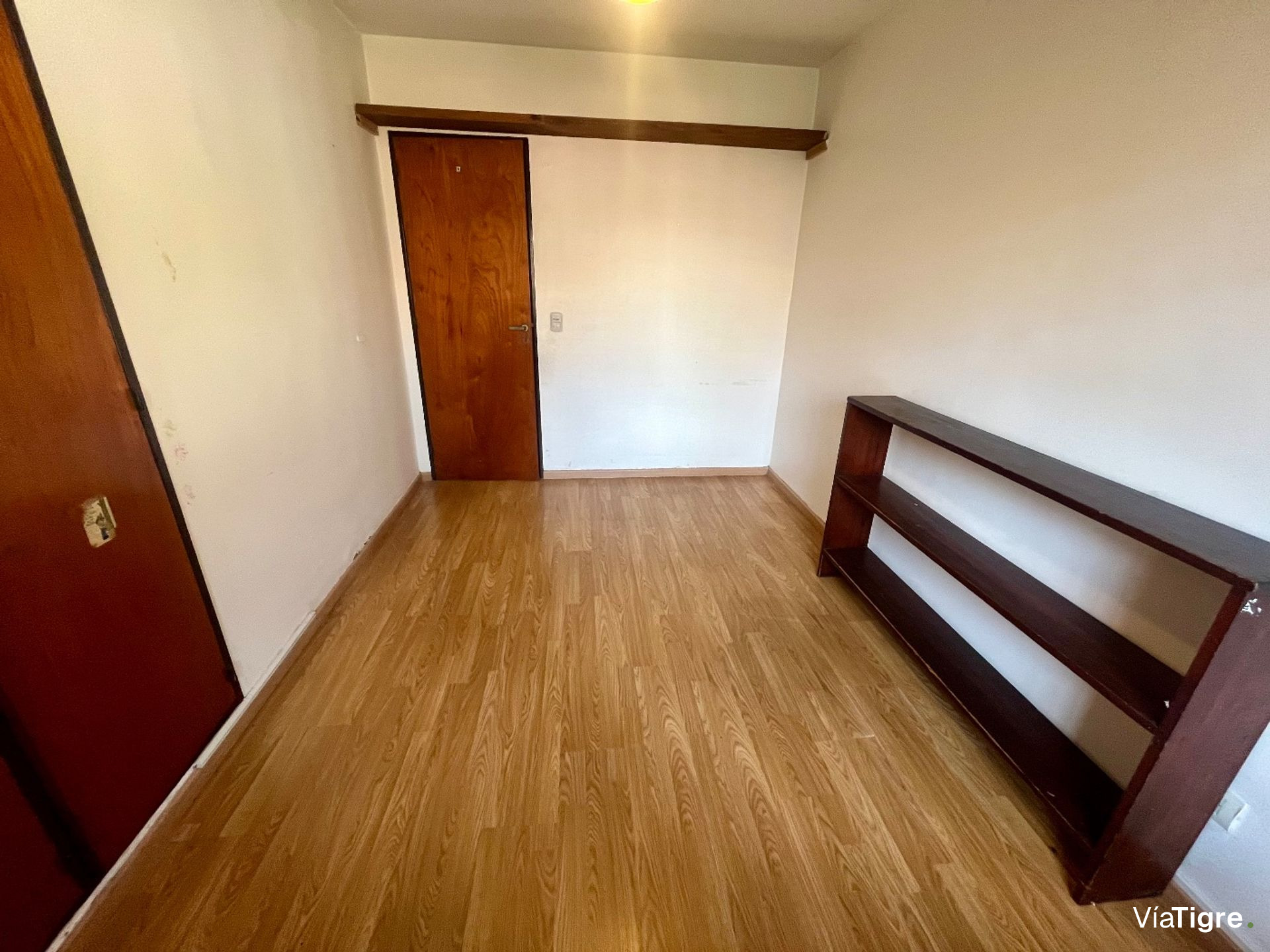 Casa 4 ambientes en venta en Martinez con jardín