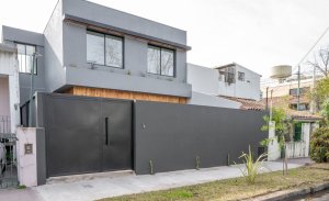 House for sale, brand new, in Bajo de San Isidro.
