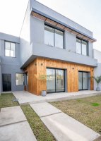 House for sale, brand new, in Bajo de San Isidro.