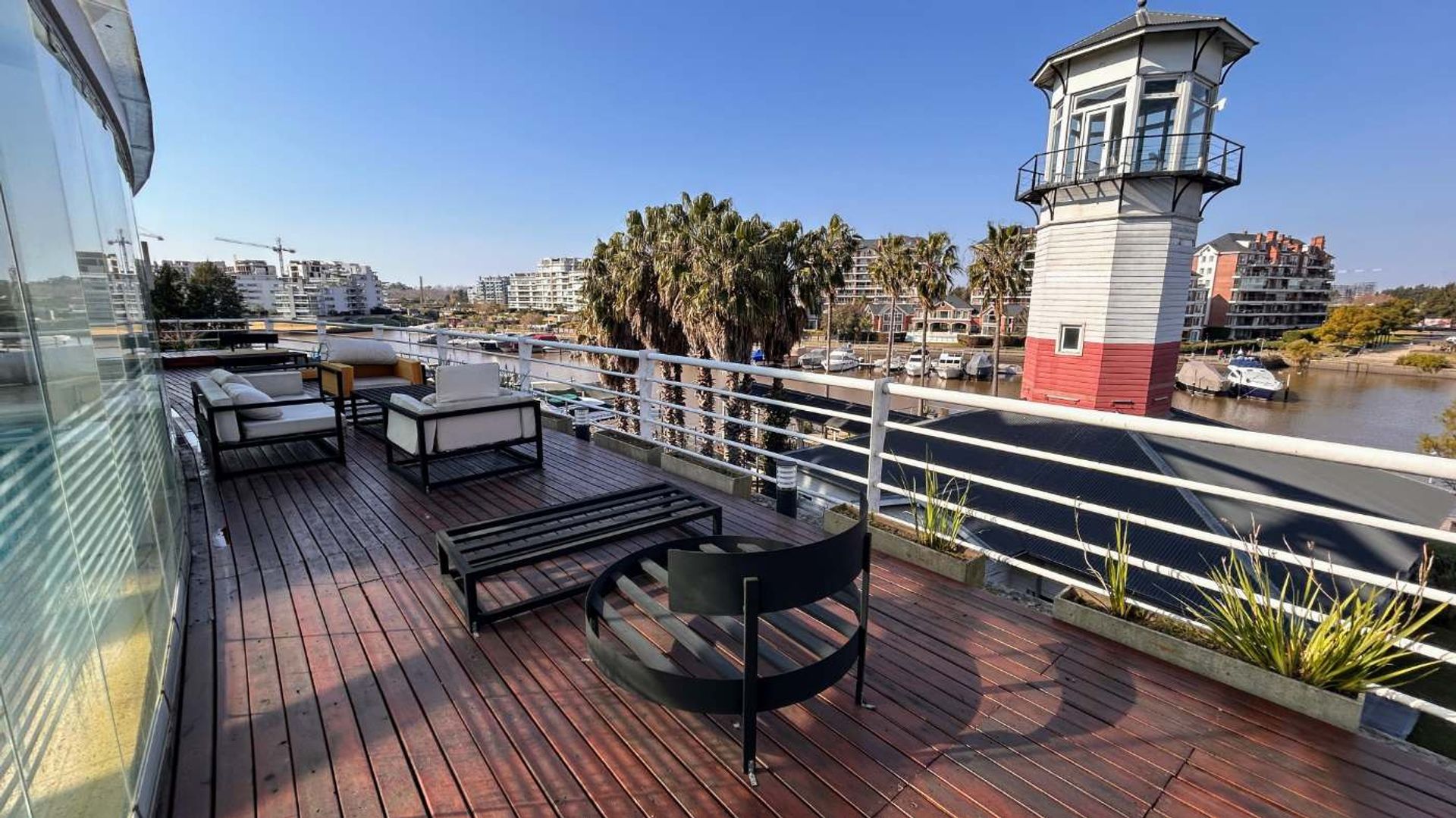 Venta Bahia Nordelta: Duplex Tres Ambientes Unico