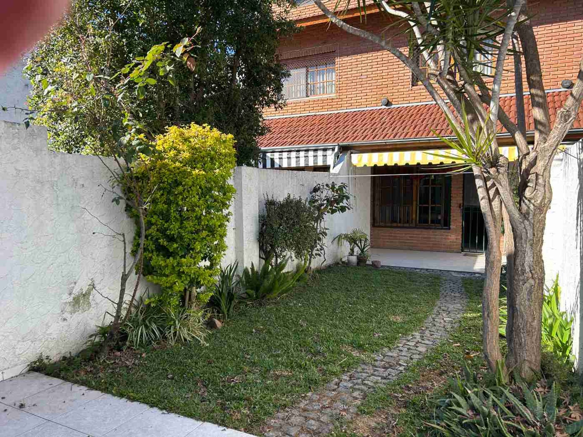 Venta duplex 5 amb en Olivos parrilla, jardin