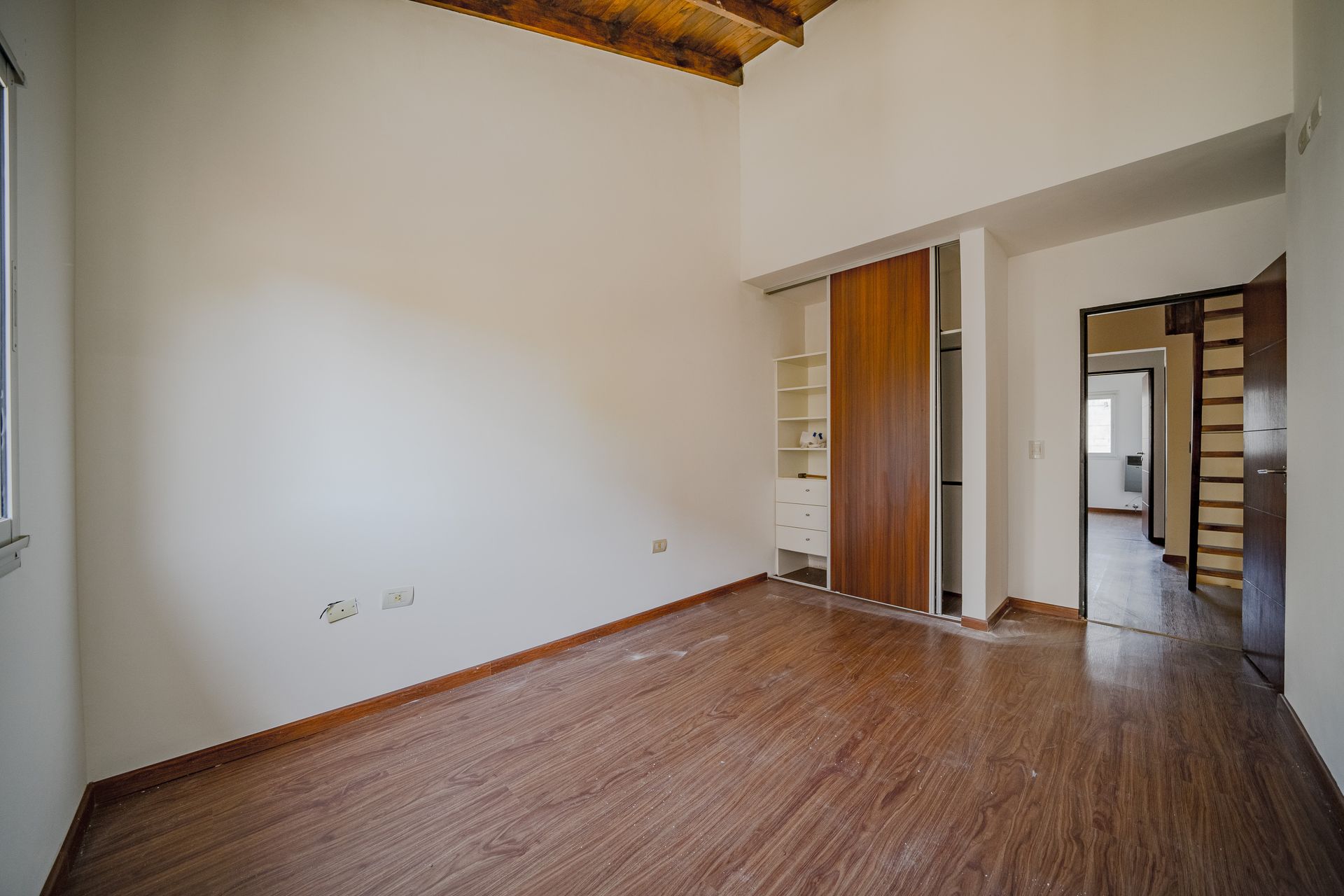 Venta Casa Munro 5 Ambientes-Permuta