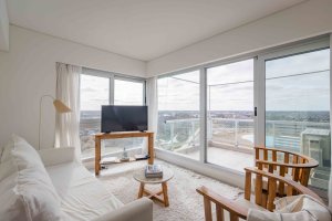 VENTA depto 3 ambientes piso alto - REMEROS BEACH