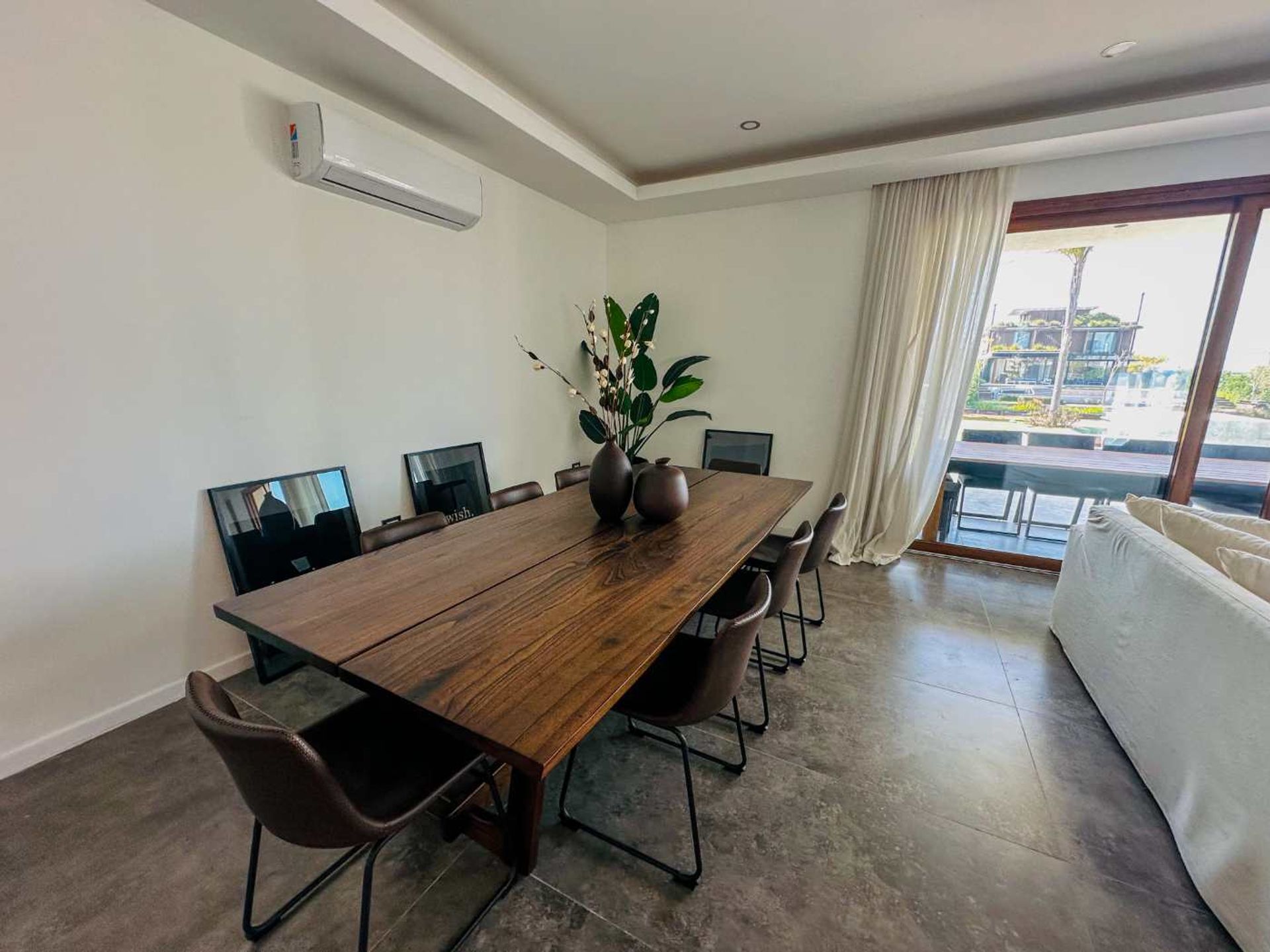 Alquiler Casa C/Lote Lago Barrio Virazon Nordelta