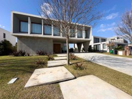 Rental House, Lago Lot, Virazon Neighborhood, Nordelta