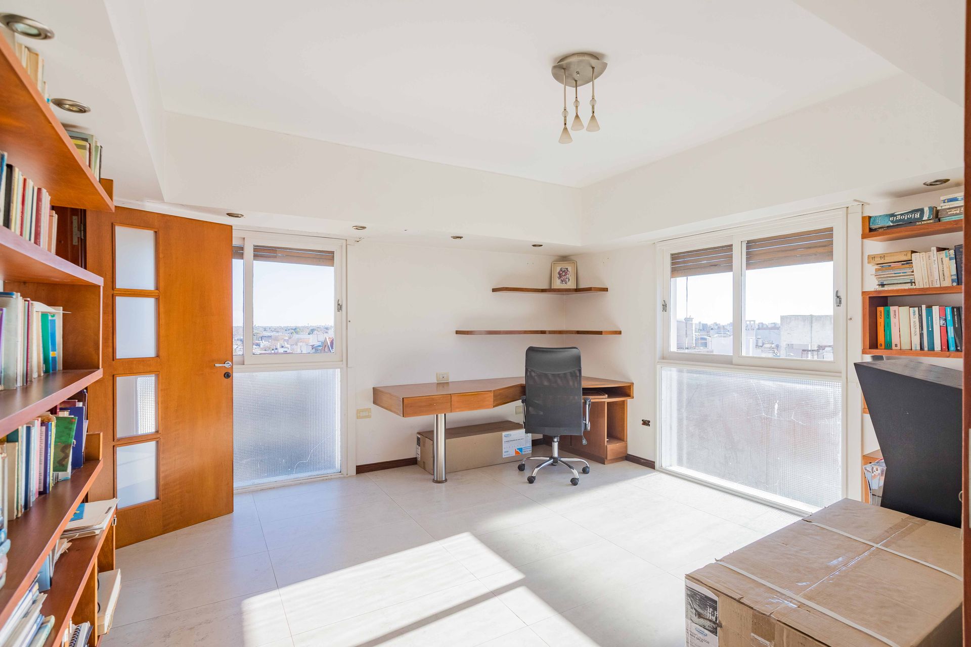 VENTA depto 6 ambientes vista al rio VTE LOPEZ