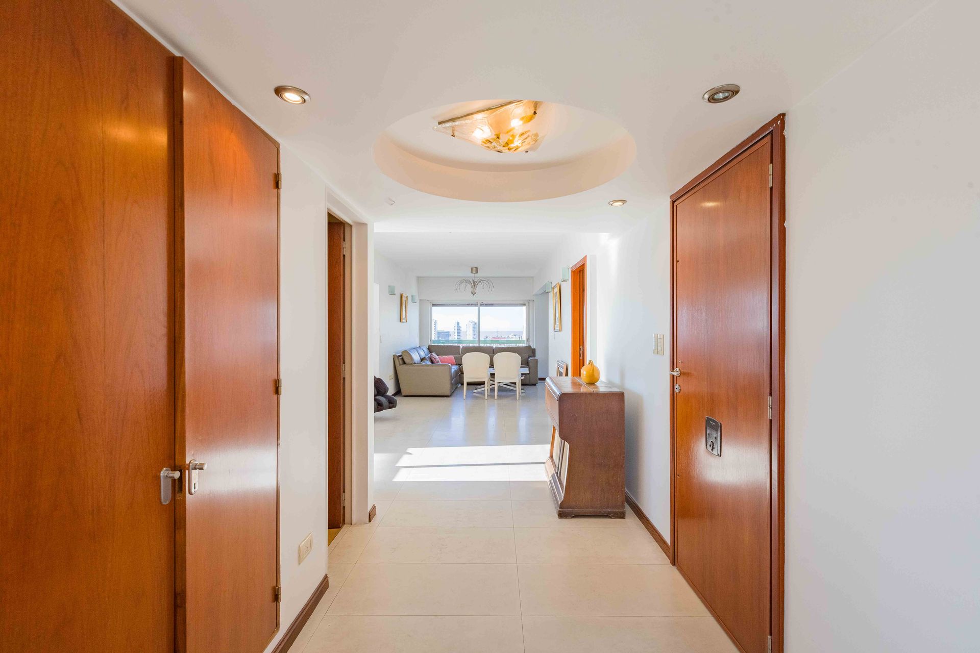 VENTA depto 6 ambientes vista al rio VTE LOPEZ