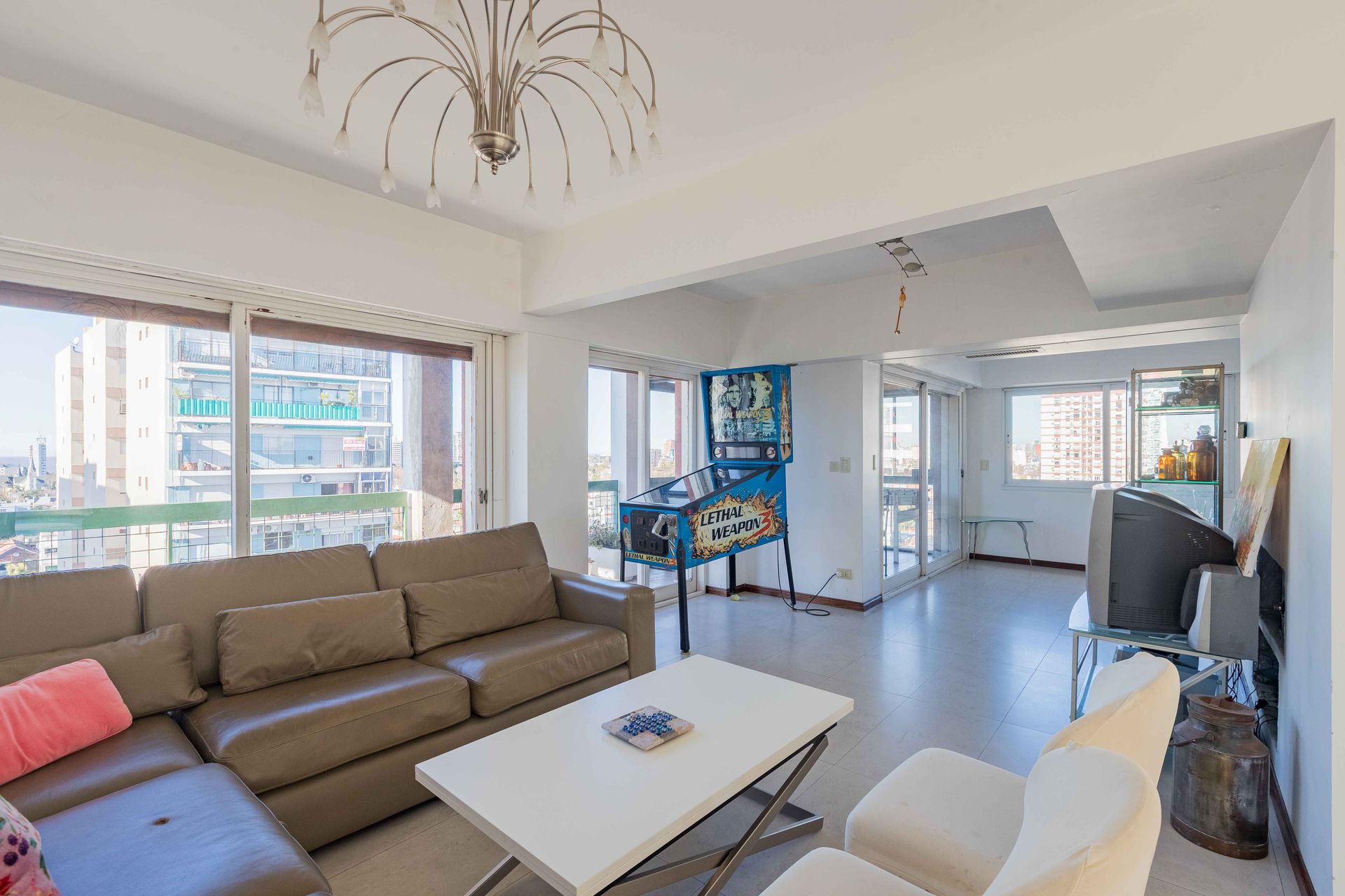 VENTA depto 6 ambientes vista al rio VTE LOPEZ