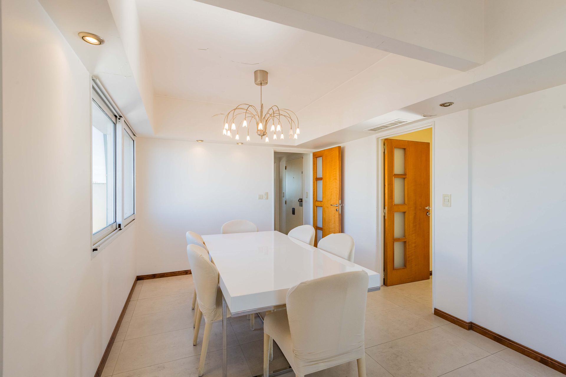 VENTA depto 6 ambientes vista al rio VTE LOPEZ